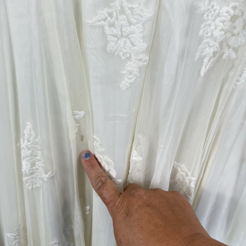 Torrid Midi Dress Womens 16 Ivory Wedding Hi-Lo Hem Sweatheart Neckline NWT - Picture 9 of 14